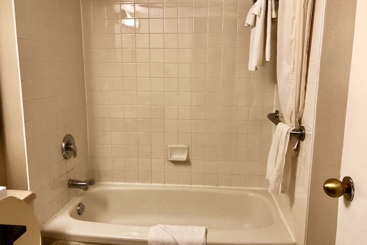 Room 40 of 44