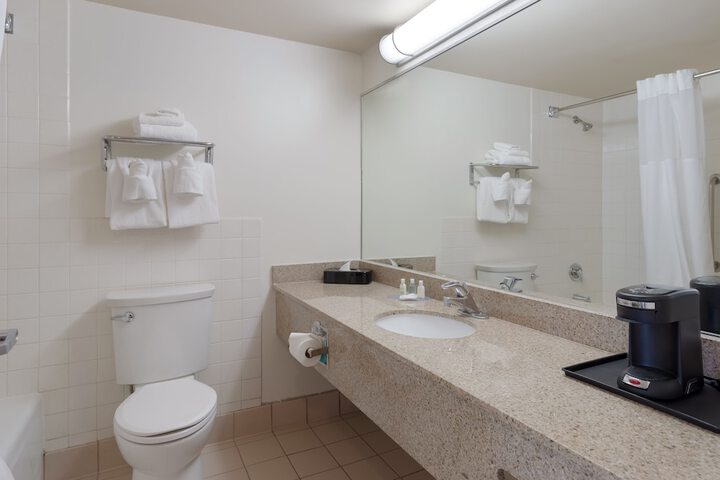 Clarion Hotel Concord / Walnut Creek