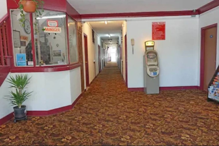 Hotel 5 of 39