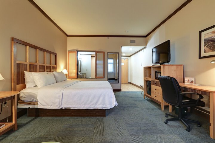 Room 8 of 45