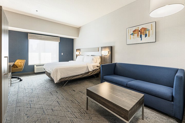 Holiday Inn Express & Suites Buford NE - Lake Lanier by IHG