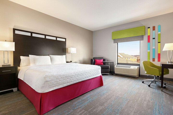 Hampton Inn & Suites York South
