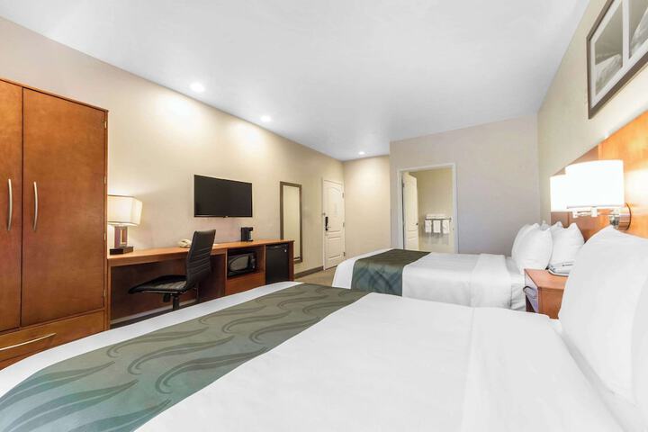 Room 14 of 38