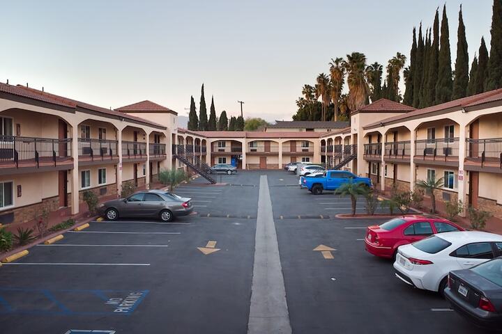 Hotel 5 of 31