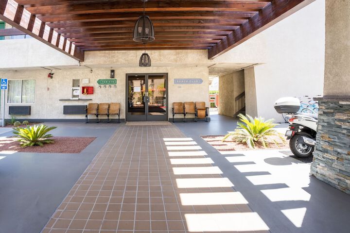 Hotel 2 of 60