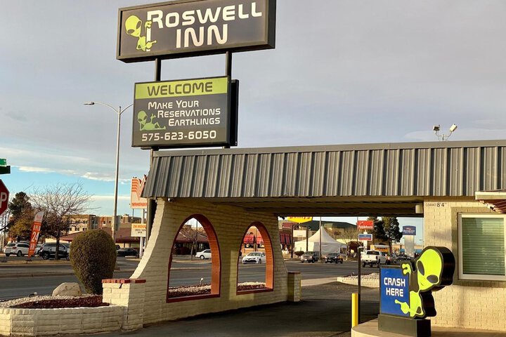Roswell Inn