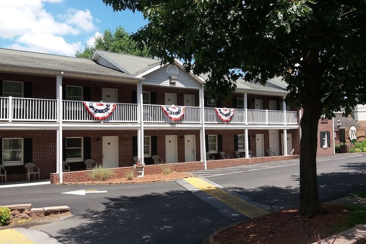 Hotel 3 of 87