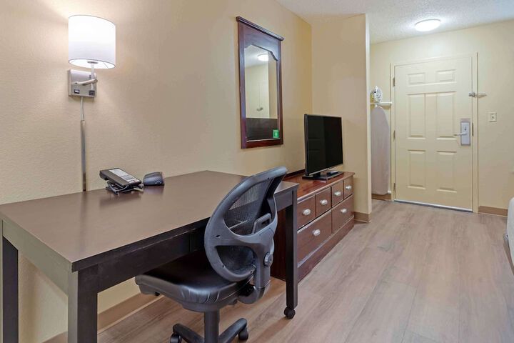 Room 21 of 24