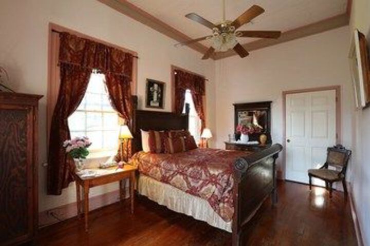 The Old Castillo Bed and Breakfast
