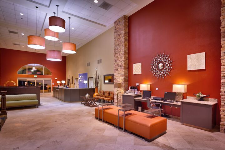 Hotel 7 of 53