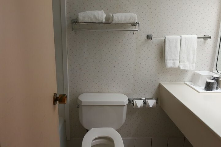 Room 19 of 52