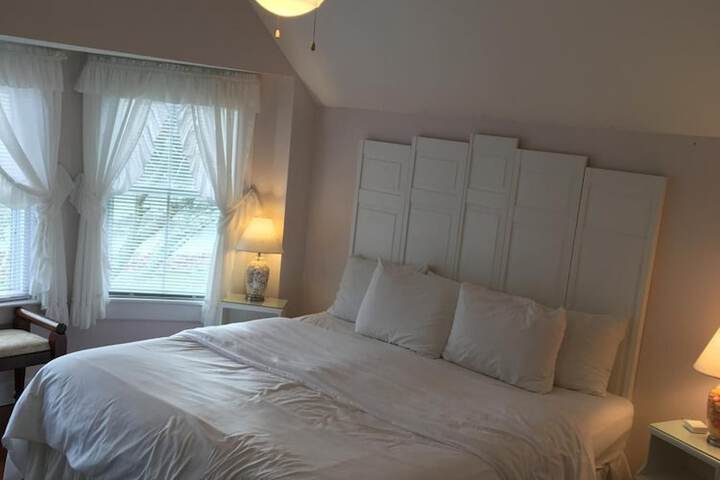 Room 19 of 38