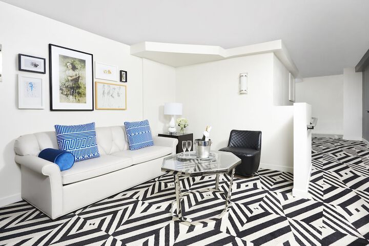 Room 47 of 87