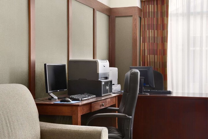 Hampton Inn & Suites Providence / Warwick-Airport