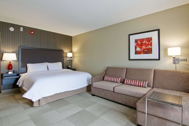 Room 21 of 48