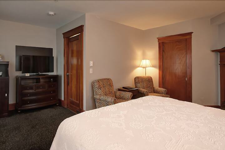 Room 78 of 92