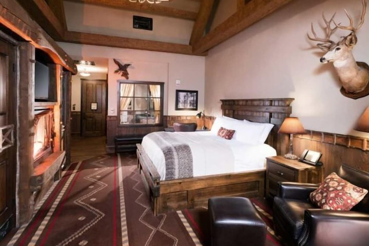 Big Cypress Lodge