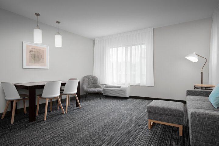 Room 43 of 54