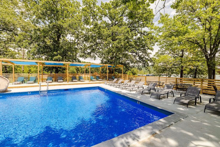 Pool 6 of 34