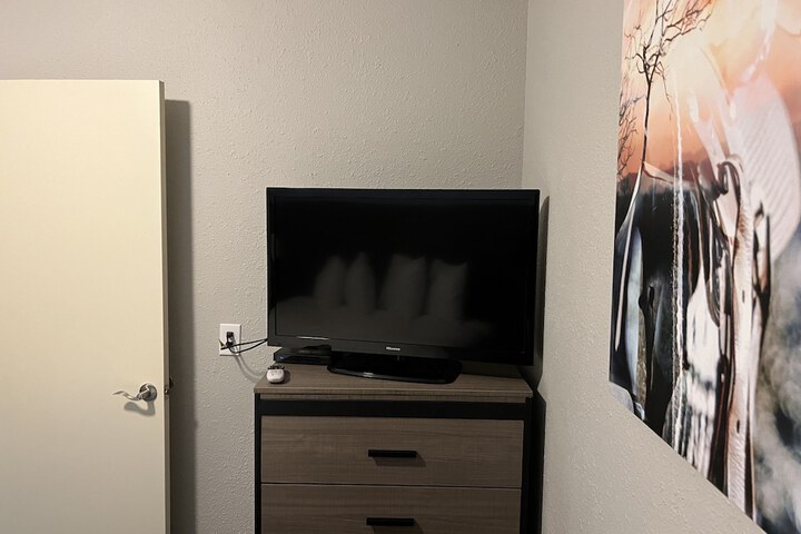 Room 30 of 36