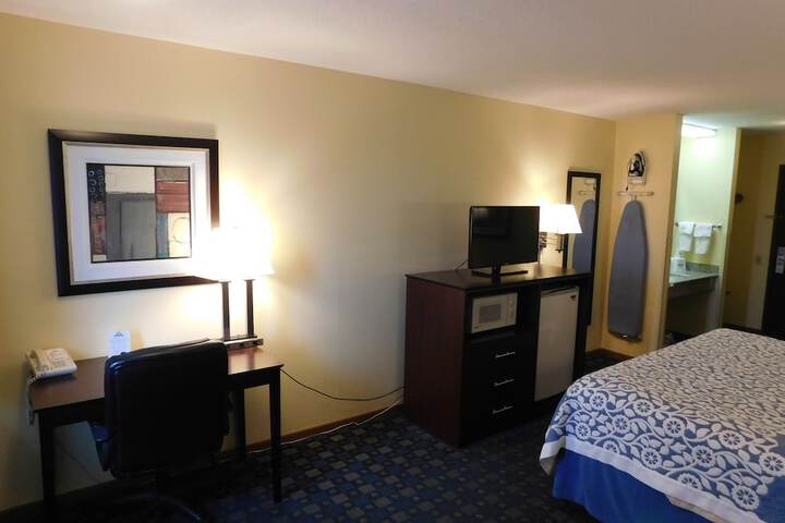 Room 13 of 41