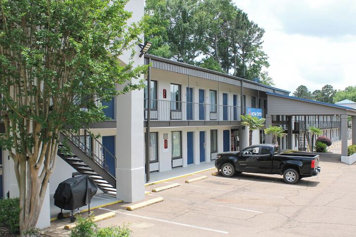 Motel 6 – Mccomb Ms
