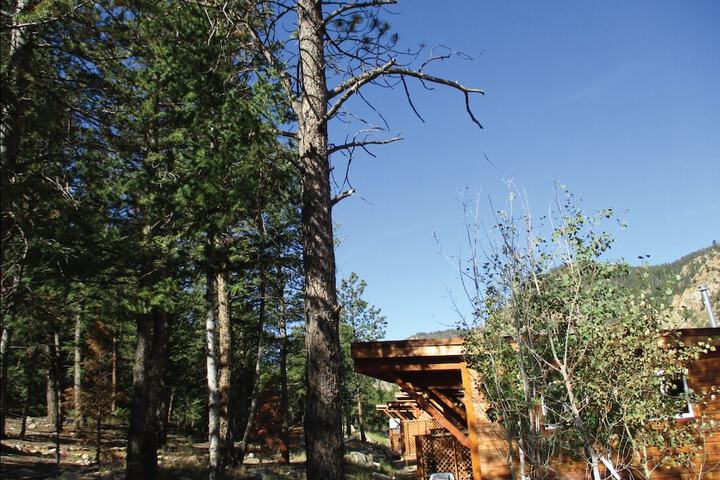 Base Camp Lodging Company