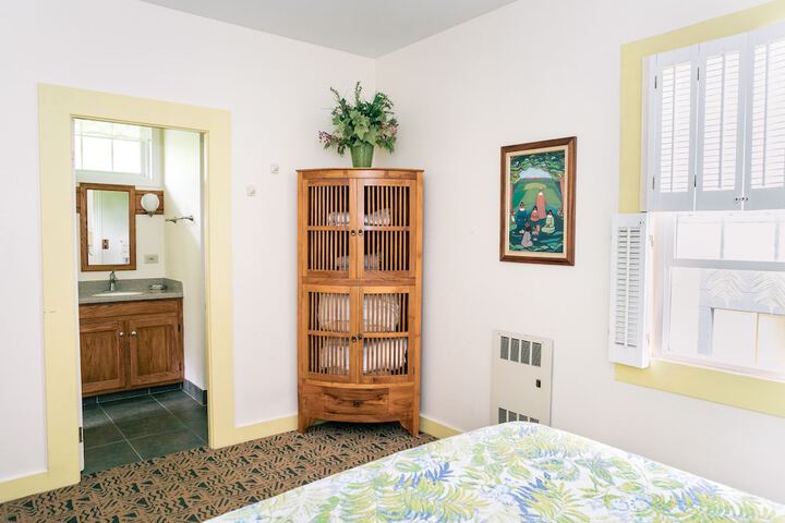 Room 33 of 126