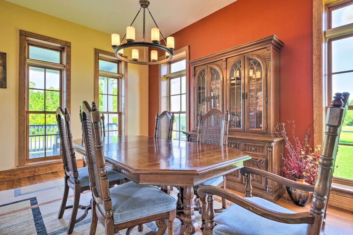 Bright Waveland Home - Walk to Beach Access!