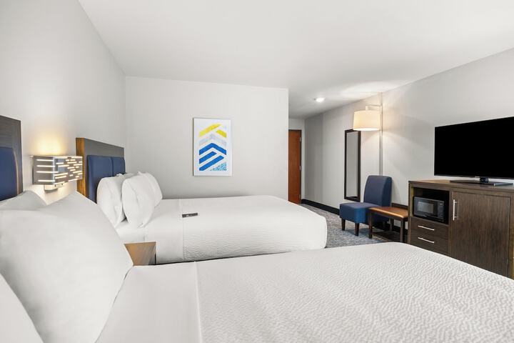 Holiday Inn Express Asheville Woodfin by IHG