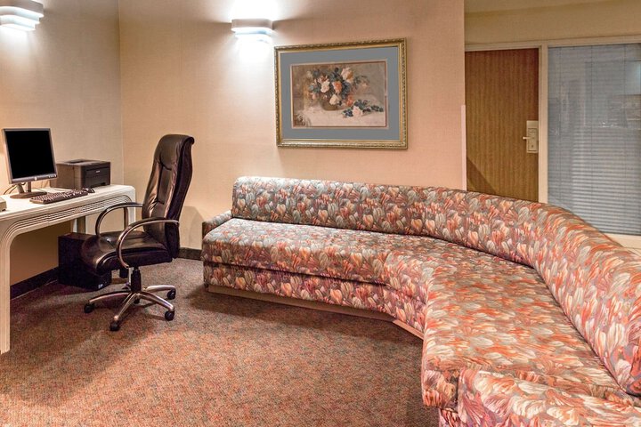 Hotel Interior 11 of 44