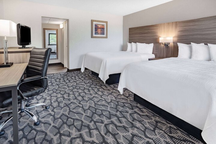Ramada by Wyndham West Atlantic City