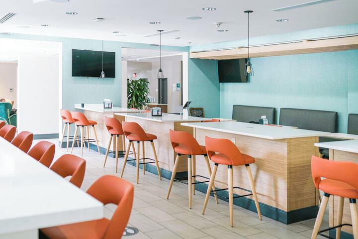 Holiday Inn & Suites Fayetteville W-Fort Bragg Area by IHG