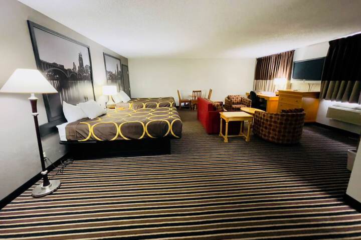 Room 46 of 65
