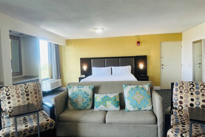 Holiday Inn Miami - International Airport by IHG