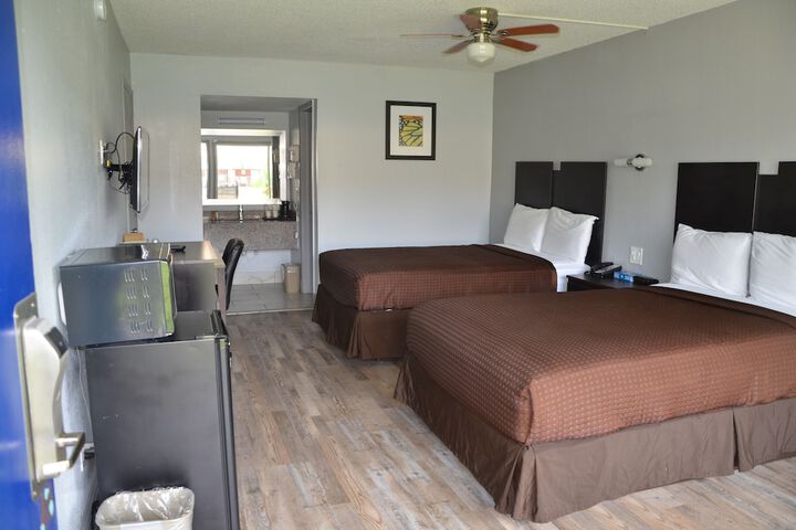 Room 42 of 67