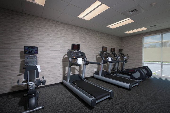 Courtyard by Marriott Boston Littleton