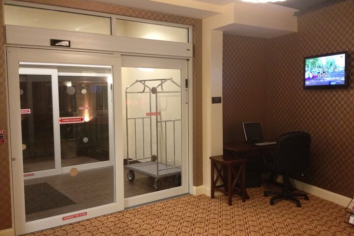 Hotel 2 of 32