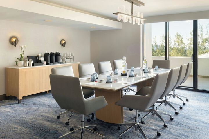 Fort Lauderdale Marriott Harbor Beach Resort & Spa