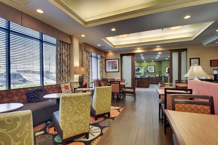 Hampton Inn Warner Robins