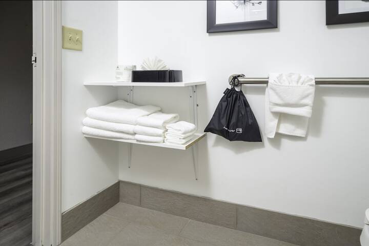 Country Inn & Suites by Radisson Stone Mountain, GA