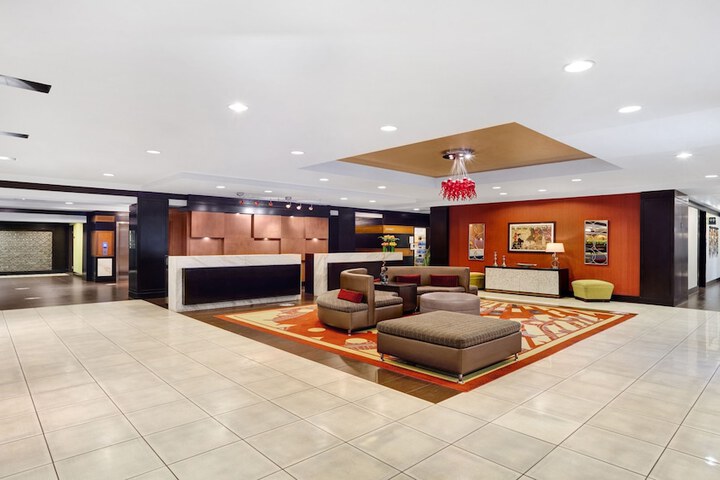 Hotel 10 of 115