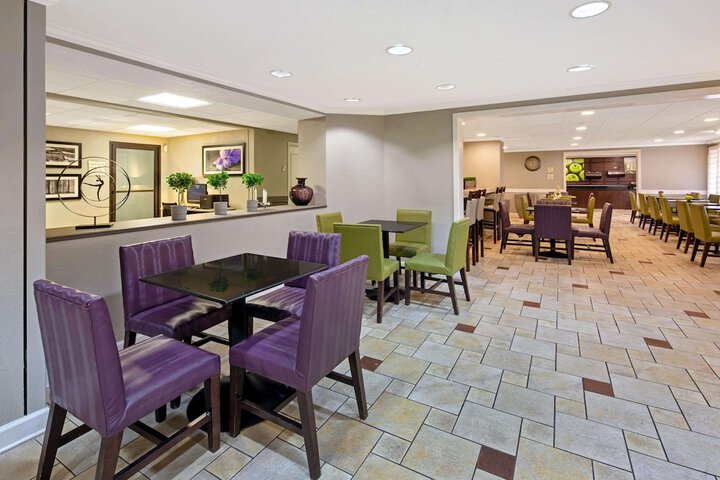 Hotel Interior 17 of 60