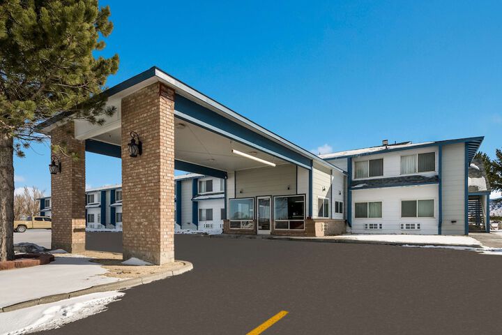 Hotel 5 of 27