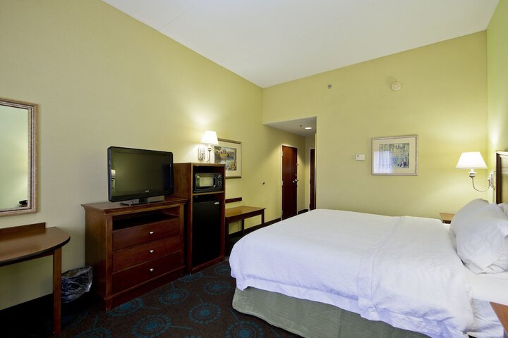 Room 13 of 50