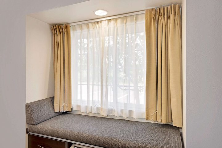 Microtel Inn & Suites by Wyndham Geneva