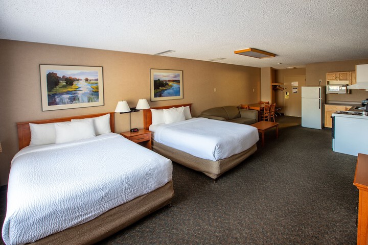 Room 8 of 16