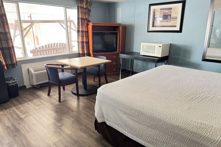 Safari Motel