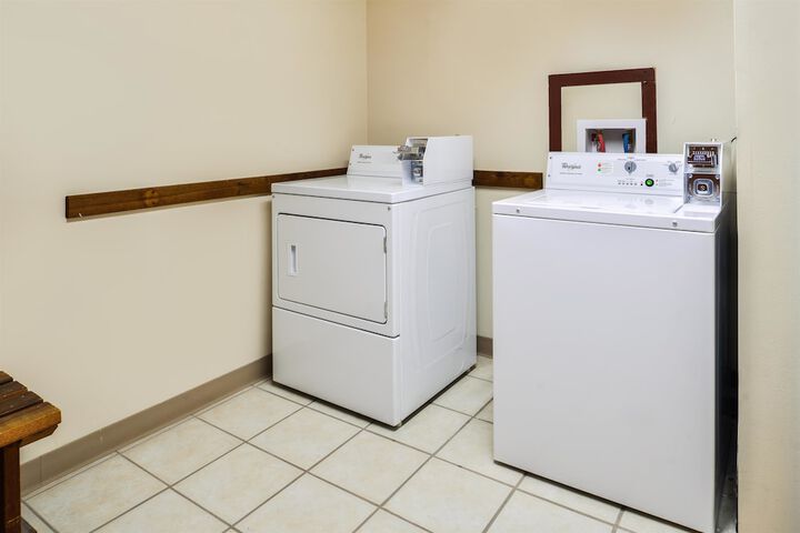 Room 18 of 26