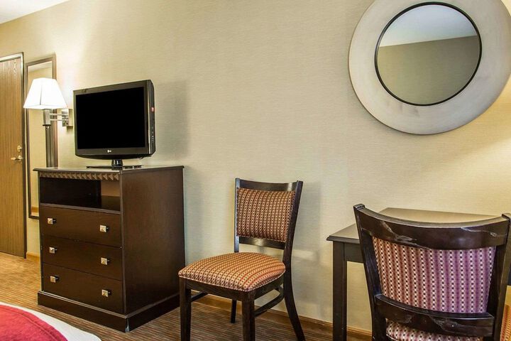Room 8 of 31